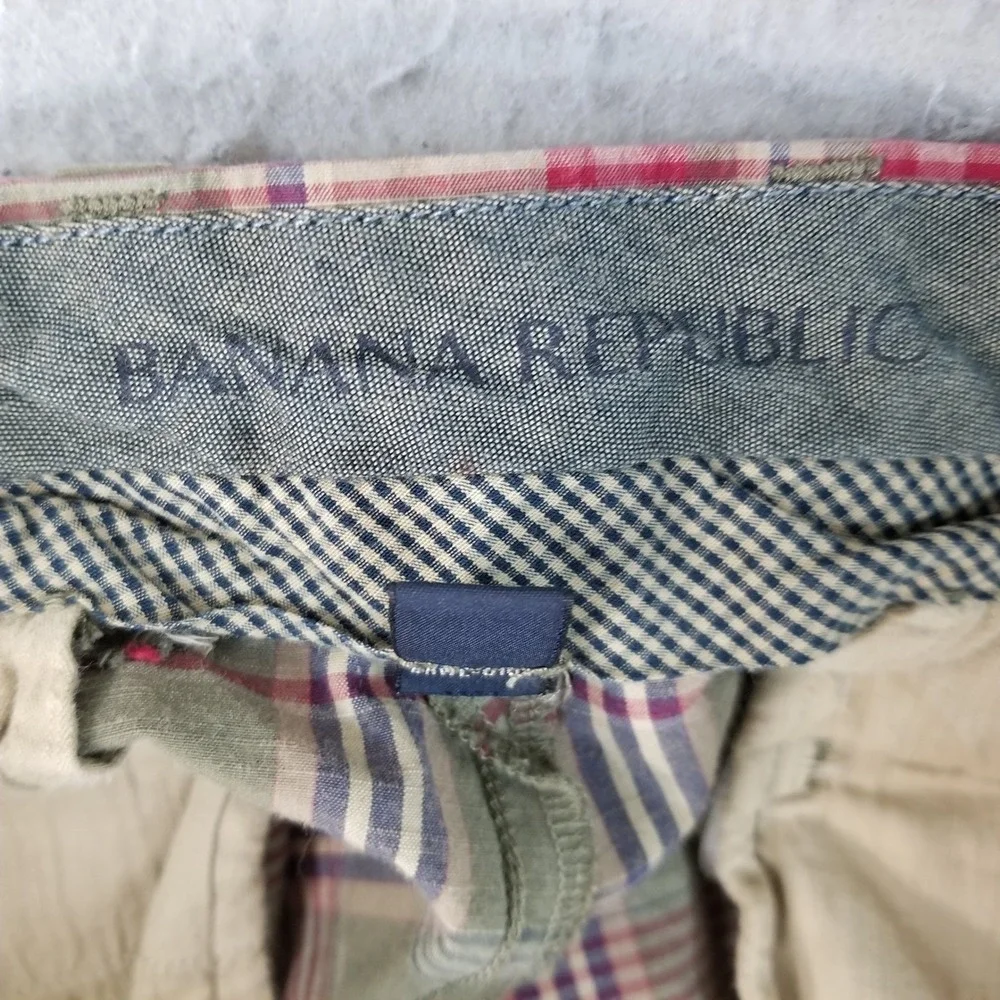 Banana Republic Shorts Mens 36 Brown Red Plaid Cotton Flat Front Casual Chino